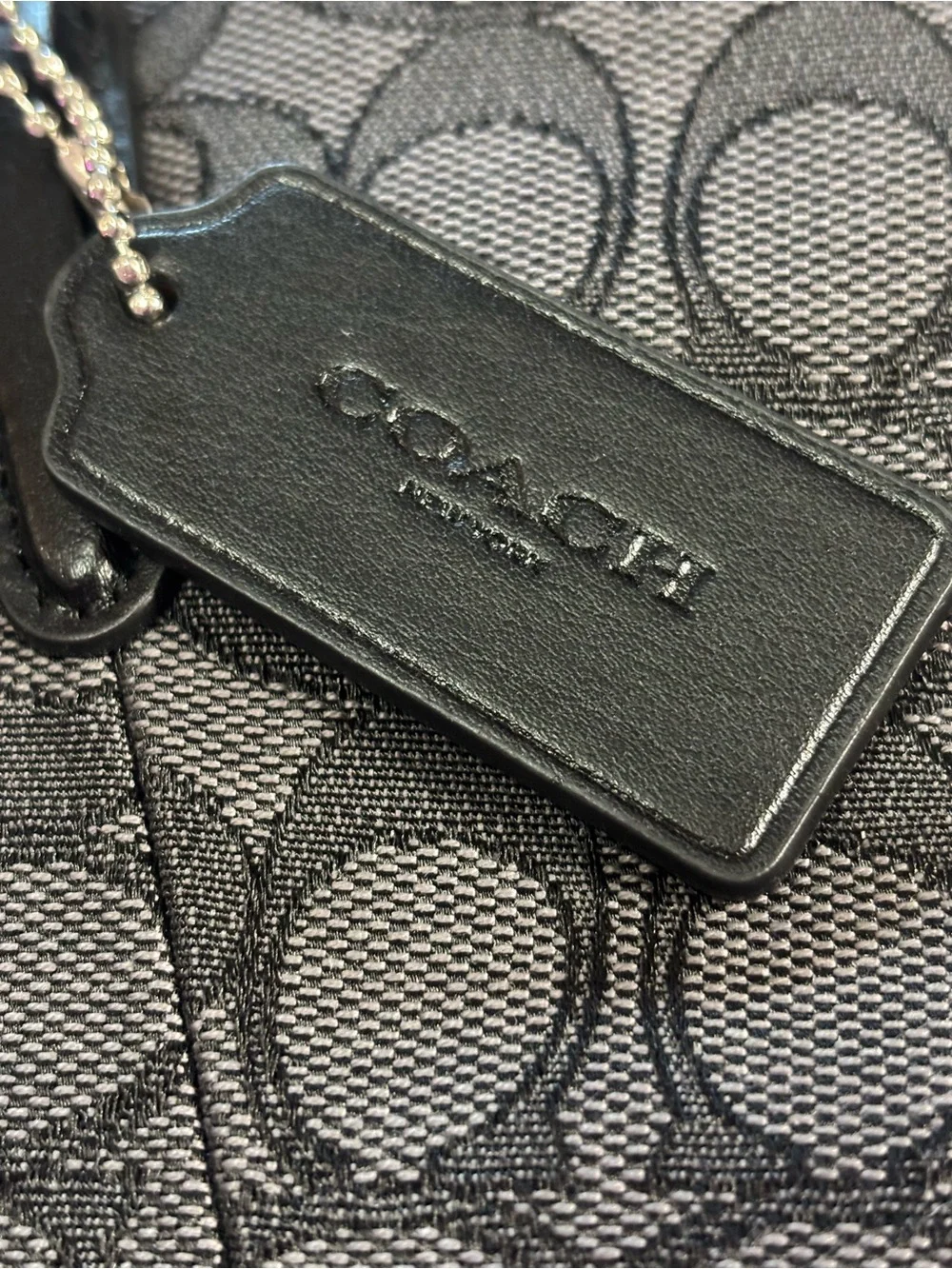 Coach NWOT Signature Small Kelsey Satchel in Black Smoke